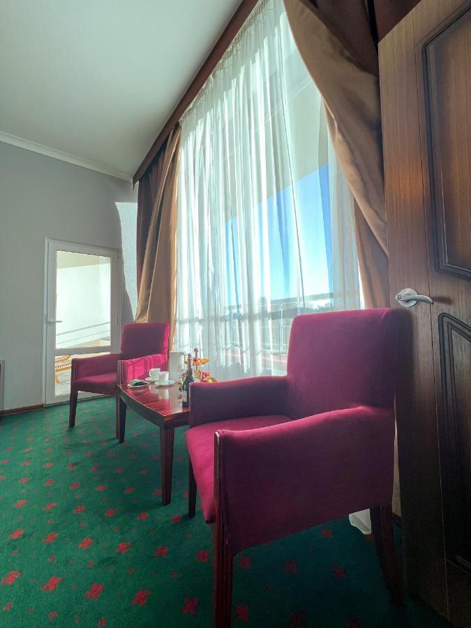 Wellness Park Hotel Gagra All-Inclusive Екстериор снимка