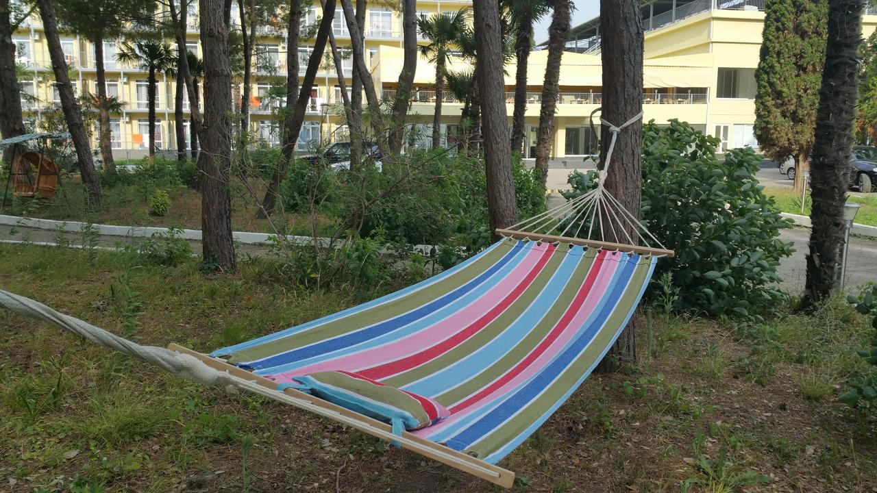 Wellness Park Hotel Gagra All-Inclusive Екстериор снимка