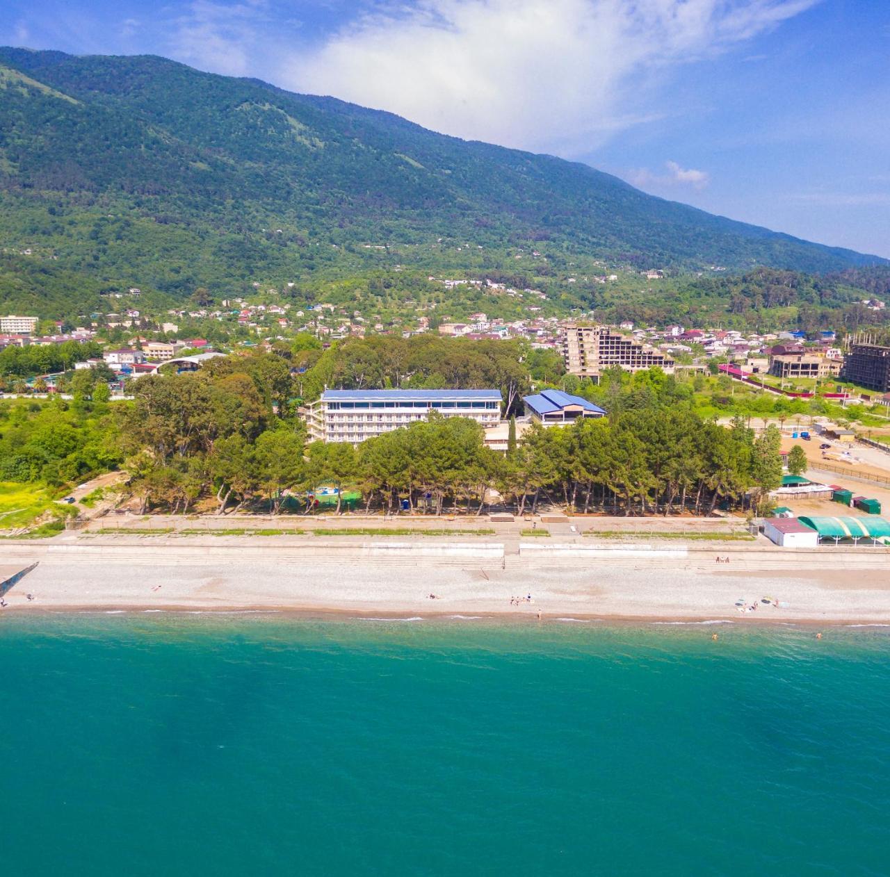 Wellness Park Hotel Gagra All-Inclusive Екстериор снимка